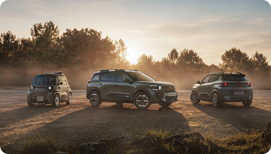 Vista a tre quarti della gamma Citroën Outdoor, composta da veicoli compatti, versatili e accessibili dal design innovativo per l’esplorazione