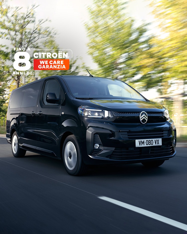 New SpaceTourer on a country road