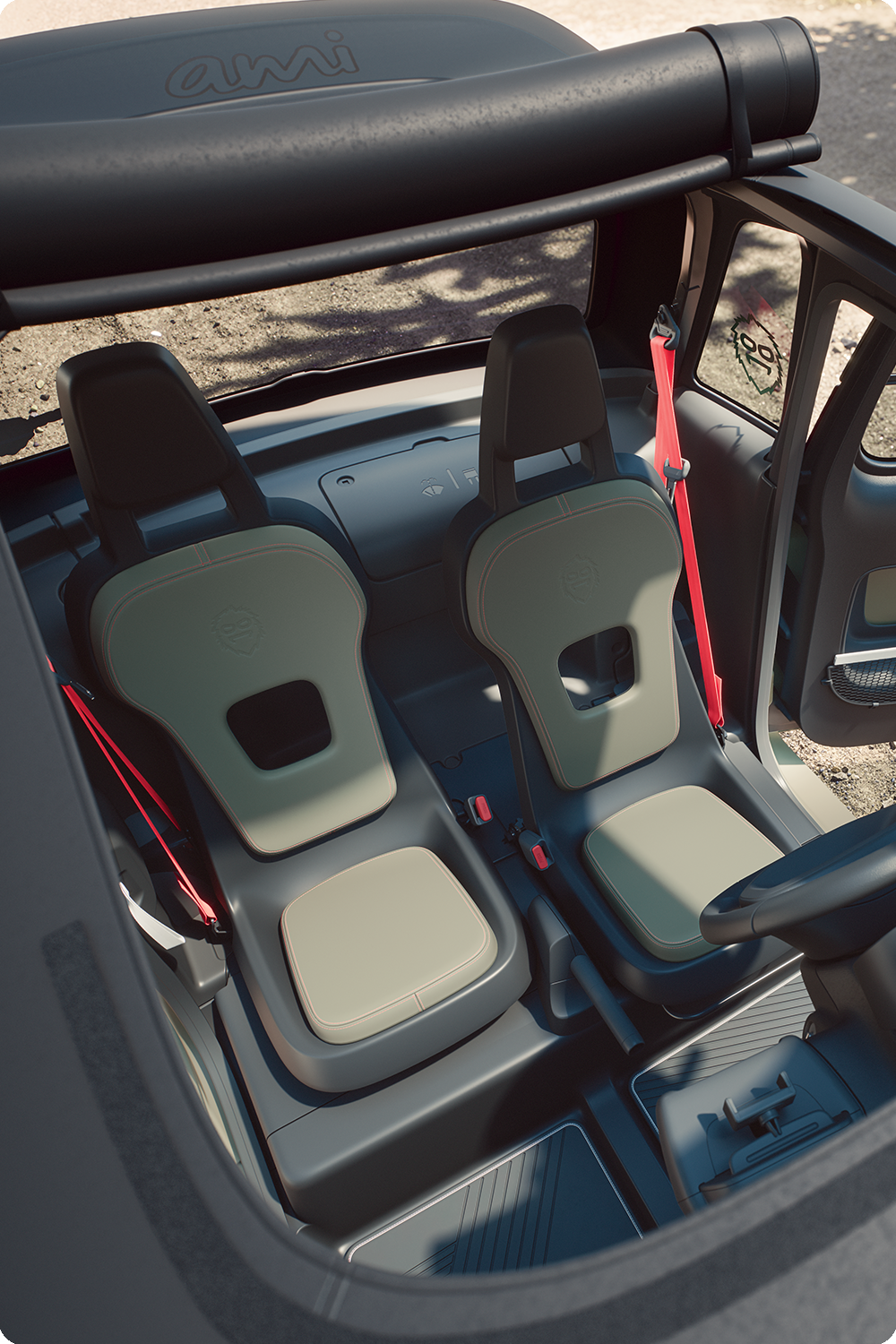 Vista dall’alto dell’abitacolo di Citroën Ami Outdoor, compatto, elettrico e accessibile, con sedili innovativi per la mobilità quotidiana
